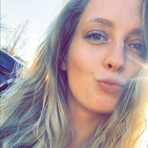 Meet your Posher, Kaitlyn